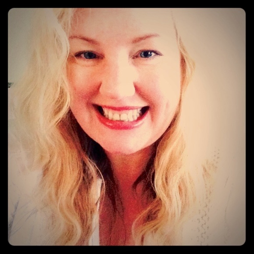 Meet your Posher, Nancy - Picture 2 of 10